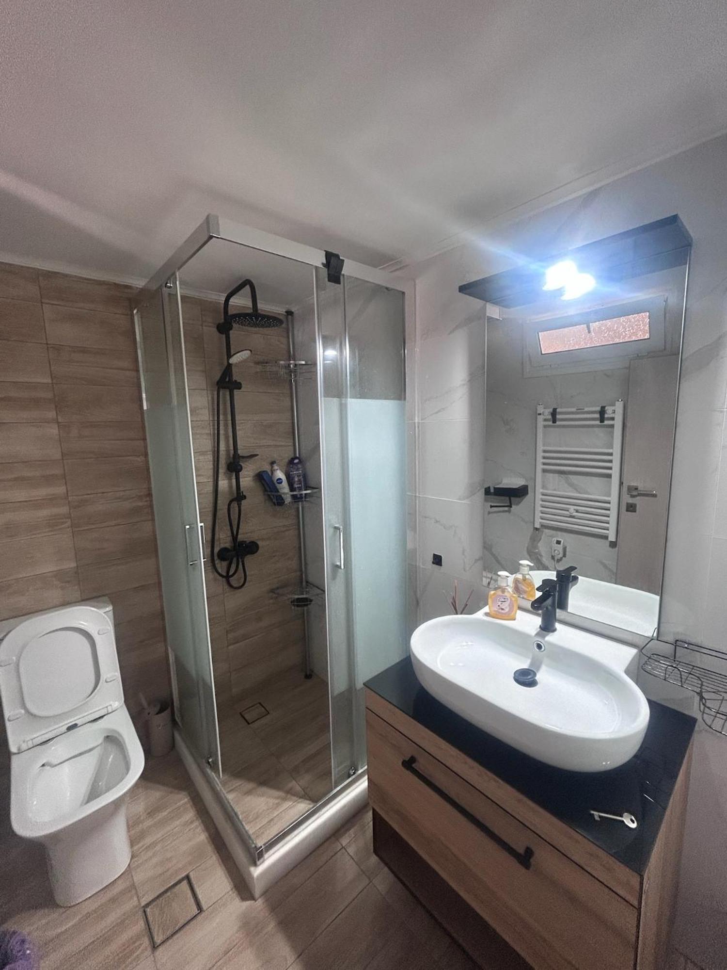 Marina'S Seacret Apartment Corinth Bagian luar foto